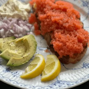 Alternative view of Red Lumpfish Caviar